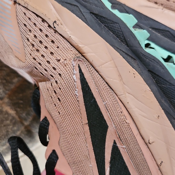 Altra Olympus 5 Tan Red Black Lace Up Hiking Trail Sneakers Running Shoes - Picture 8 of 8